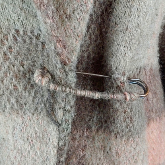 Anthropologie Moth Womens M Soft Woodland Plaid Mohair Wrap Cardigan Coat - Picture 3 of 9